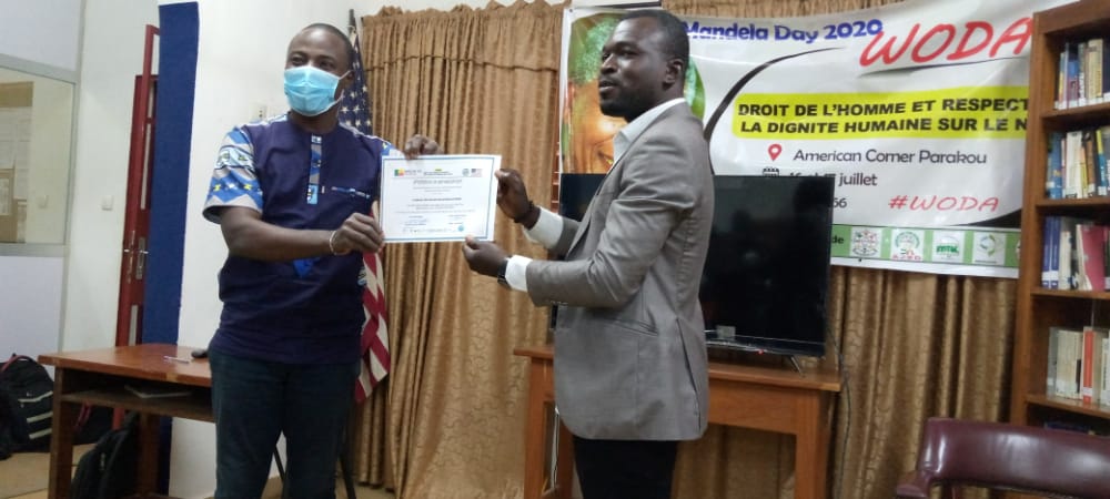 Article : Les pi&egrave;ges &agrave; &eacute;viter sur internet : le projet Woda forme les jeunes