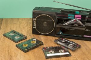 Article : Un voyage musical à travers le temps : ces artistes qui ont bercé mon enfance